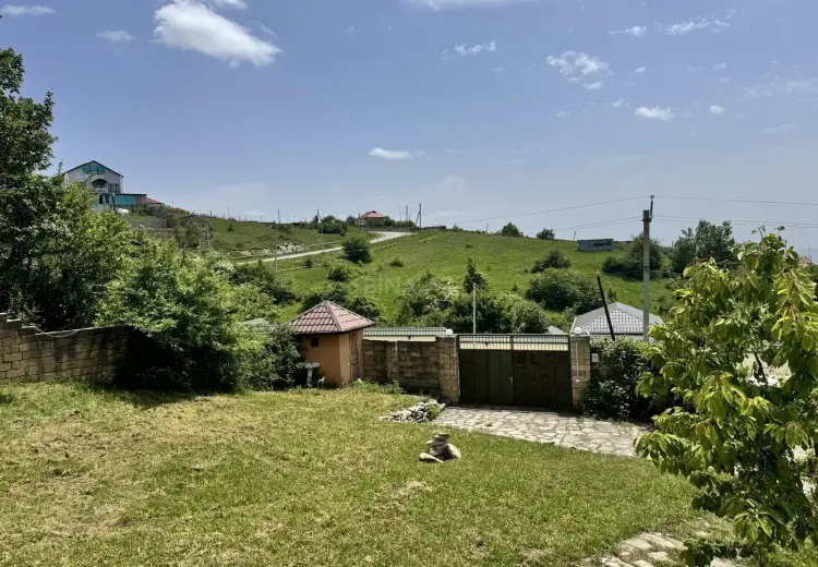 4 otaqlı mənzil Satılır, Şamaxı