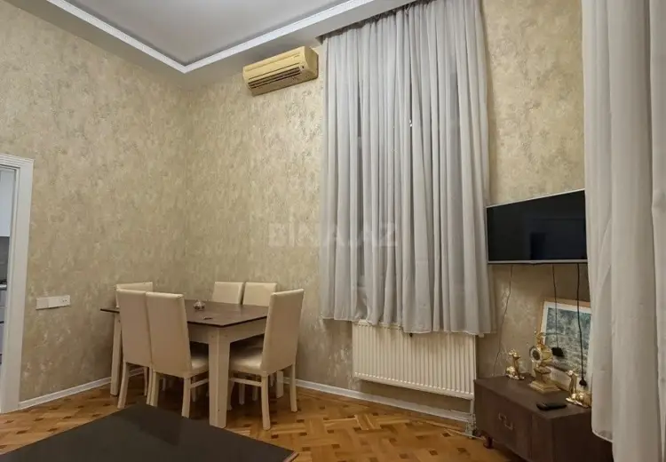 2 otaqlı mənzil Kirayə (aylıq), Səbail, Bakı