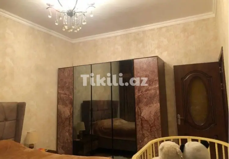 250 000 AZN - 6 otaqlı mənzil Satılır, Yeni Günəşli qəs., Suraxanı, Bakı