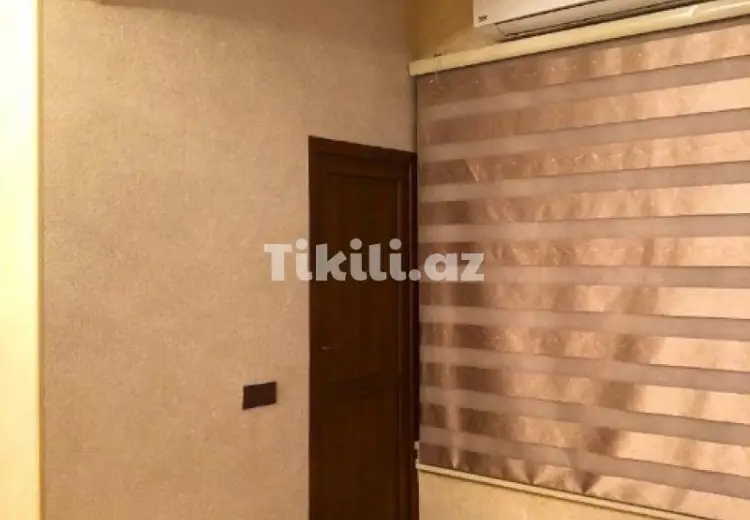 250 000 AZN - 6 otaqlı mənzil Satılır, Yeni Günəşli qəs., Suraxanı, Bakı