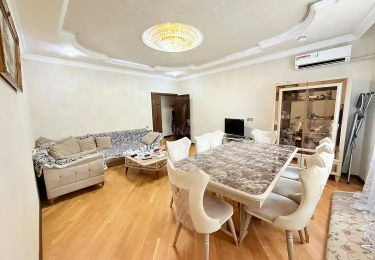 3 otaqlı mənzil Satılır, Yeni Yasamal qəs., Yasamal, Bakı