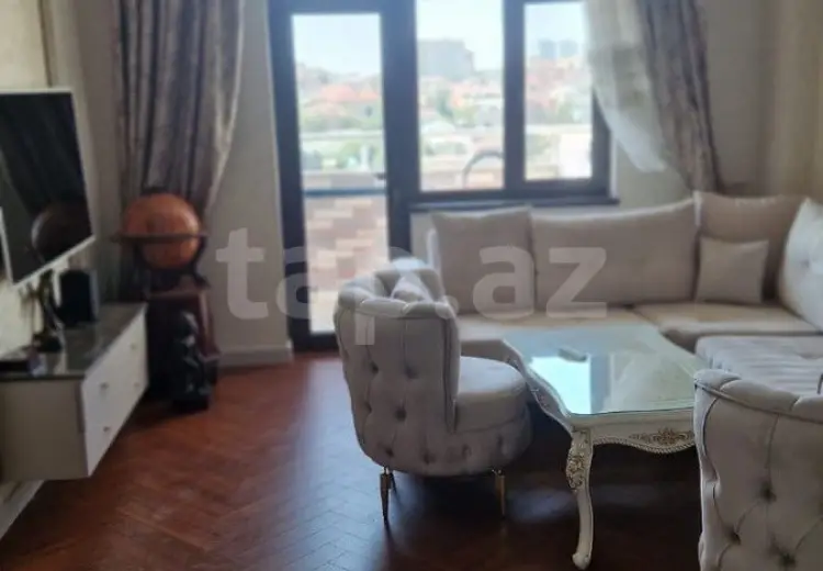 3 otaqlı mənzil , Bakı