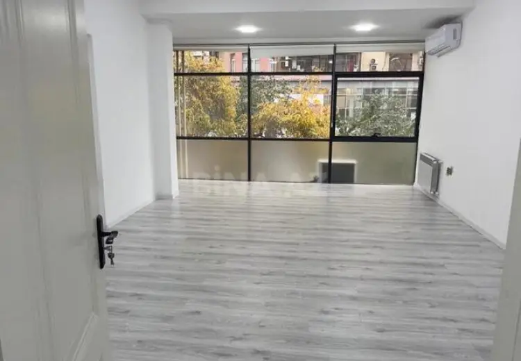 105 m² Obyekt / Ofis Kirayə (aylıq), Nərimanov, Bakı