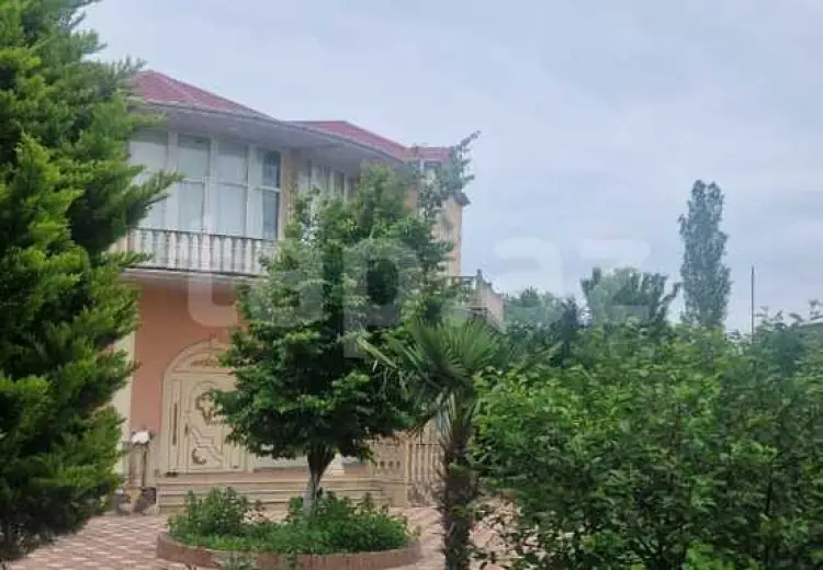 8 otaqlı mənzil , Nabran