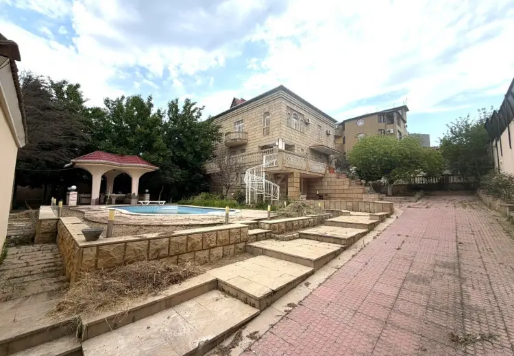8 otaqlı mənzil Satılır, Badamdar qəs., Səbail, Bakı