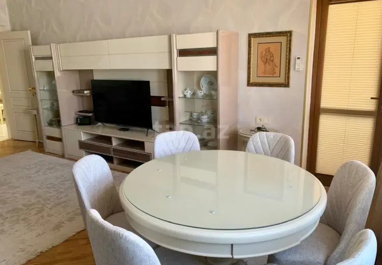 2 otaqlı mənzil , Bakı