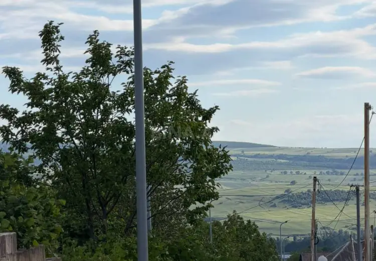 5.7 sot Torpaq Satılır, İsmayıllı