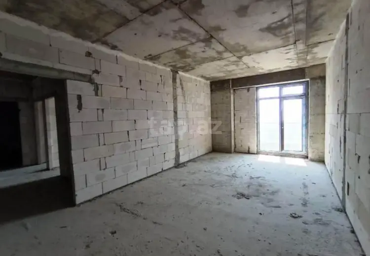 4 otaqlı mənzil , Bakı