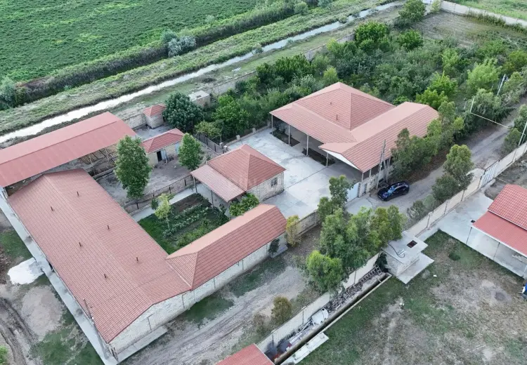 1000 m² Obyekt / Ofis Satılır, Qobustan şəh., Qobustan