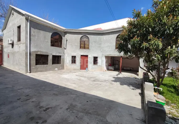 4 otaqlı mənzil , Gəncə