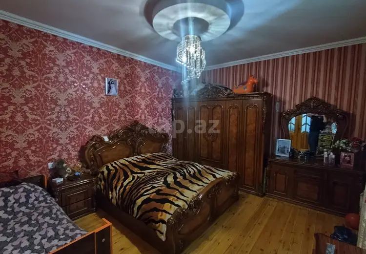 6 otaqlı mənzil , Gəncə
