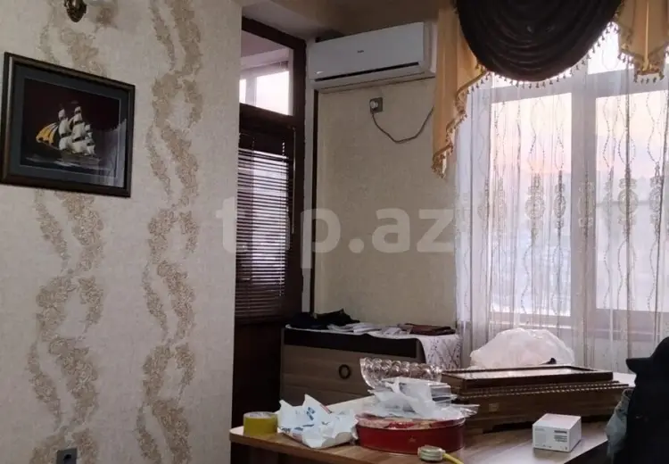 3 otaqlı mənzil , Səbail, Bakı