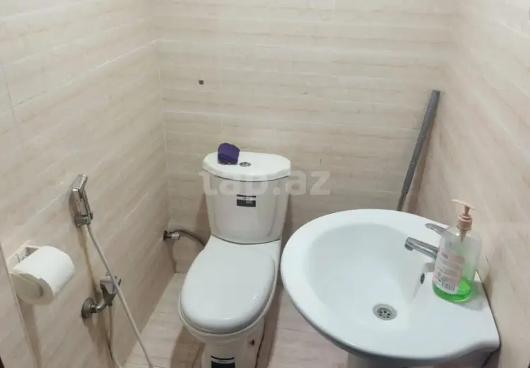 3 otaqlı mənzil , Səbail, Bakı