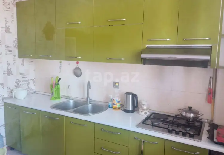 3 otaqlı mənzil , Səbail, Bakı