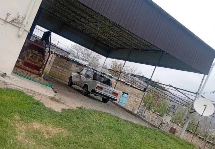 4 otaqlı mənzil , Şamaxı