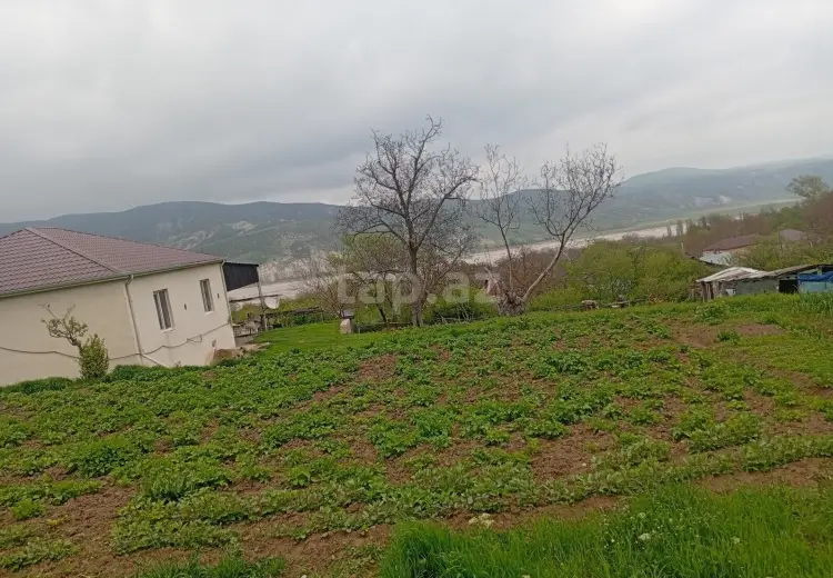4 otaqlı mənzil , Şamaxı