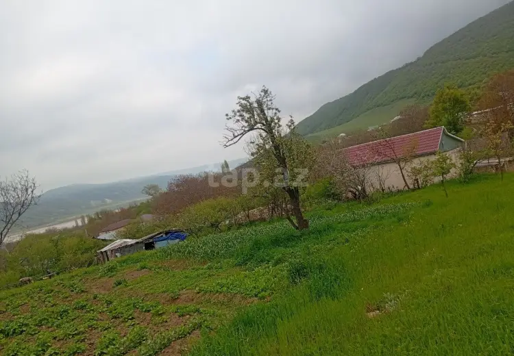 4 otaqlı mənzil , Şamaxı