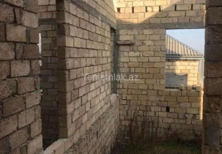 6 otaqlı mənzil Satılır, Şamaxı