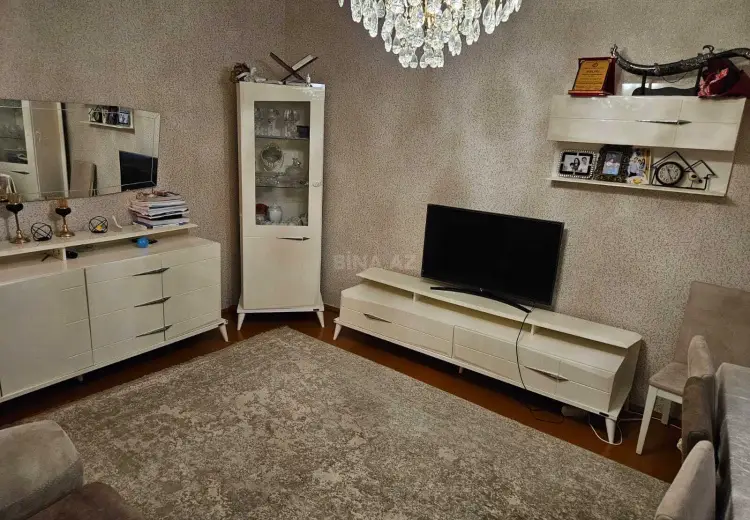 3 otaqlı mənzil Satılır, Gəncə