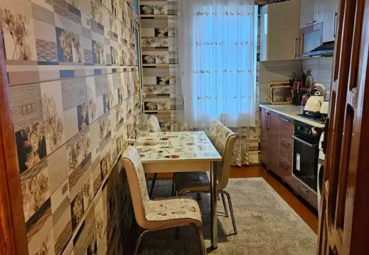 3 otaqlı mənzil Satılır, Gəncə