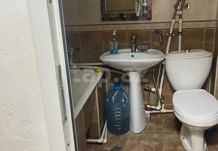 3 otaqlı mənzil , Bakı