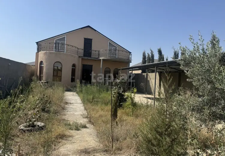 8 otaqlı mənzil , Bakı