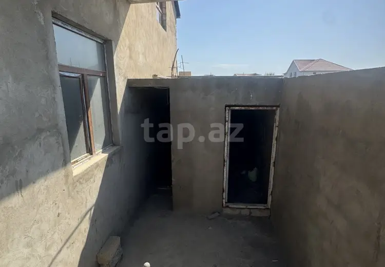 8 otaqlı mənzil , Bakı