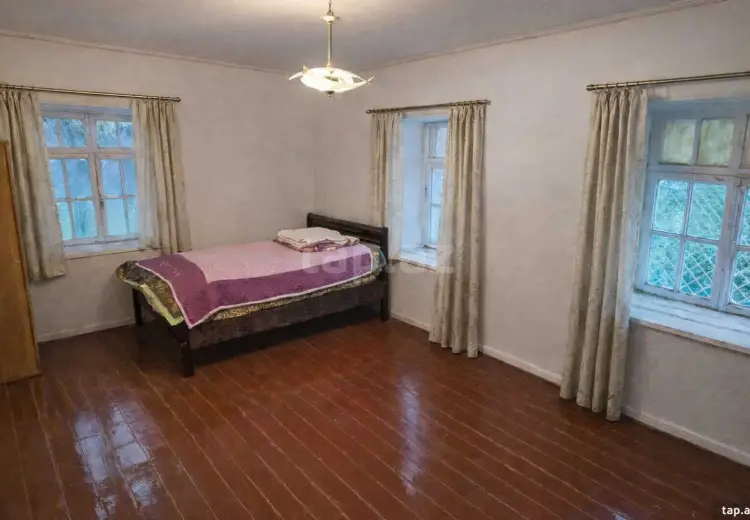 6 otaqlı mənzil , Şamaxı