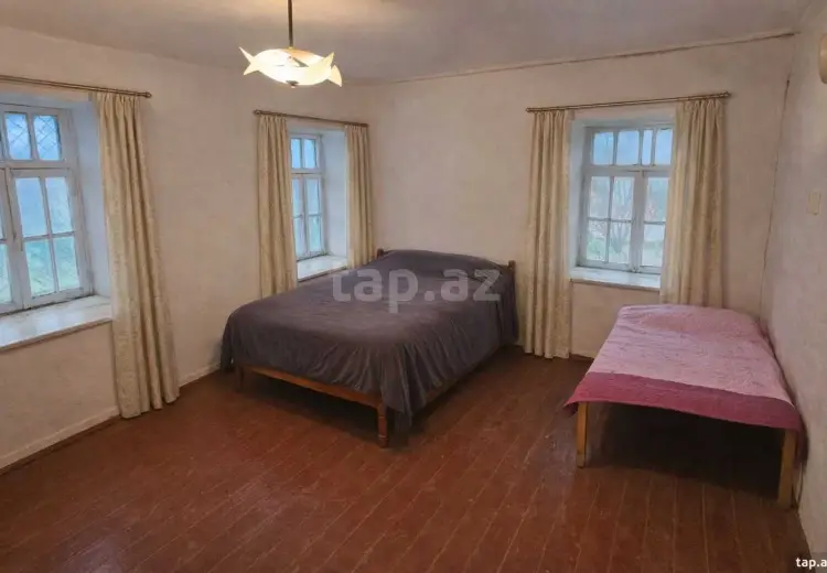 6 otaqlı mənzil , Şamaxı
