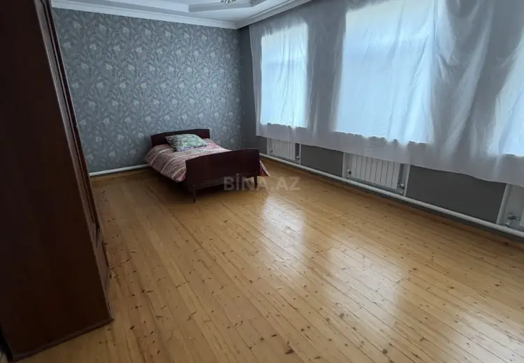 7 otaqlı mənzil Satılır, Quba