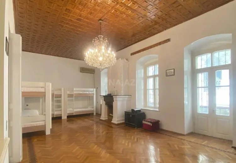 250 m² Obyekt / Ofis Kirayə (aylıq), Səbail, Bakı