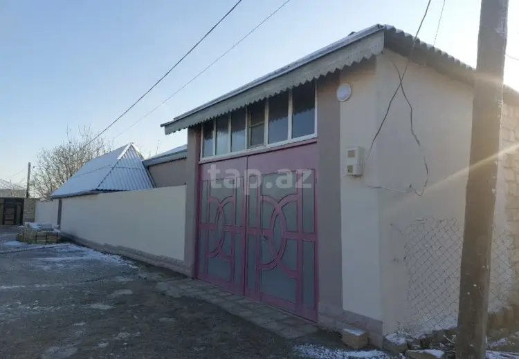 3 otaqlı mənzil , Quba