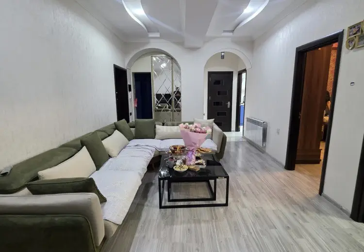 3 otaqlı mənzil Satılır, Abşeron