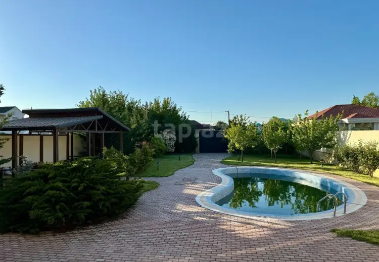 6 otaqlı mənzil Kirayə (günlük), Novxanı, Abşeron