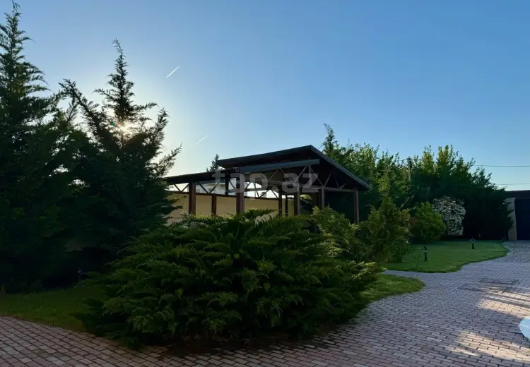 6 otaqlı mənzil Kirayə (günlük), Novxanı, Abşeron