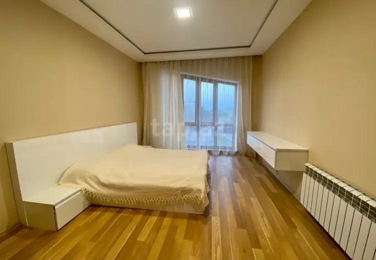 6 otaqlı mənzil Kirayə (günlük), Novxanı, Abşeron