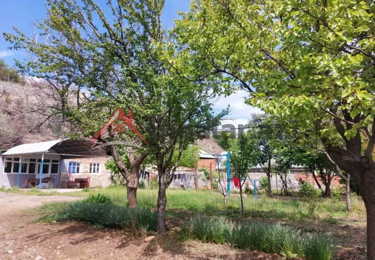 3 otaqlı mənzil Satılır, Gəncə