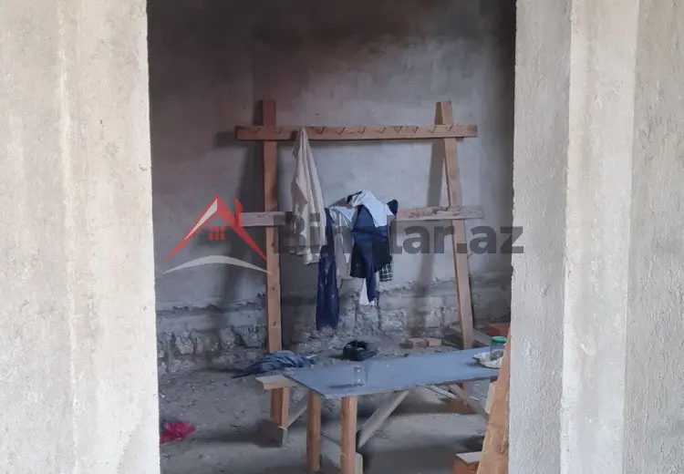 4 otaqlı mənzil Satılır, Bakı