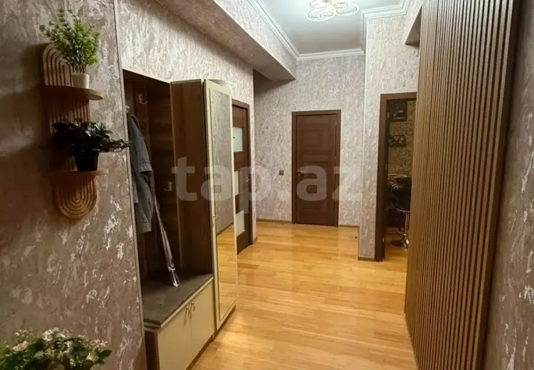 3 otaqlı mənzil , Xırdalan