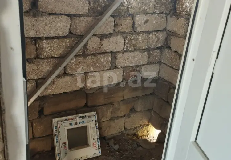 3 otaqlı mənzil , Bakı