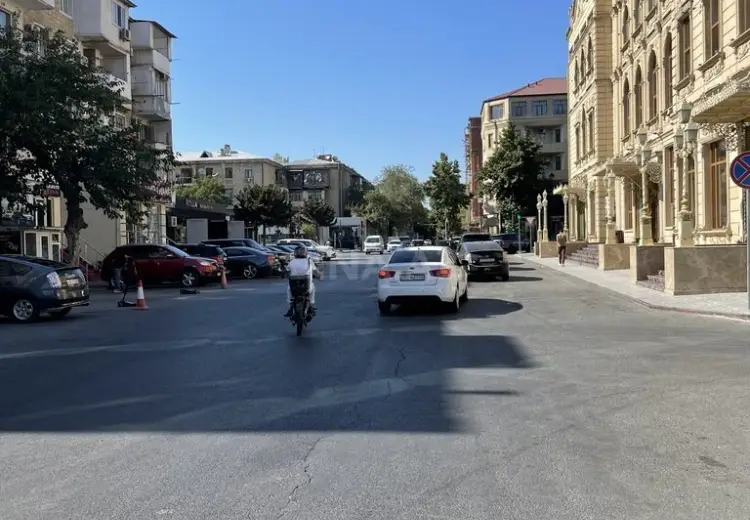 20 m² Obyekt / Ofis Satılır, Nərimanov, Bakı