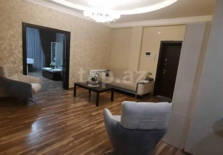 3 otaqlı mənzil , Bakı