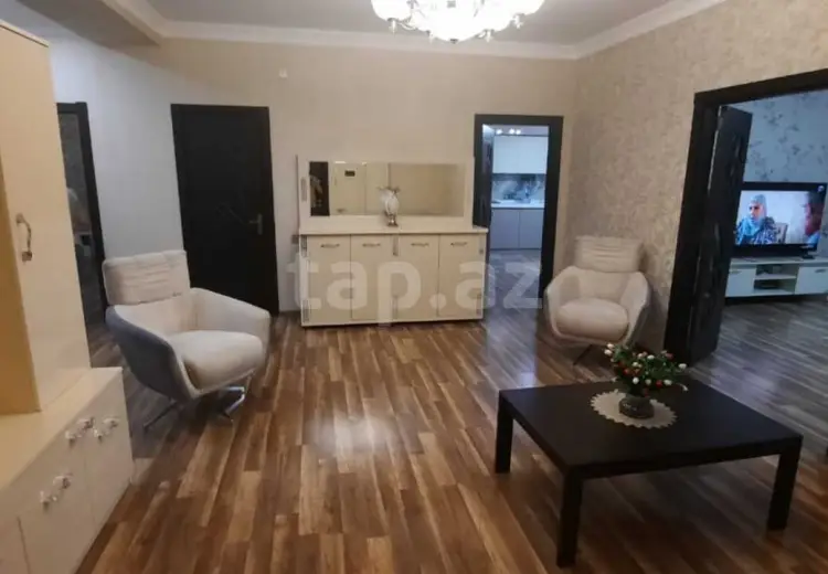 3 otaqlı mənzil , Bakı