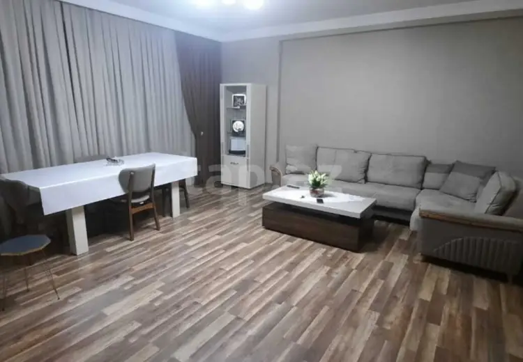3 otaqlı mənzil , Bakı