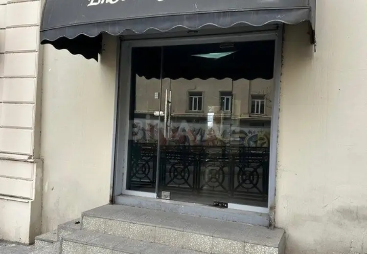 40 m² Obyekt / Ofis Kirayə (aylıq), Səbail, Bakı