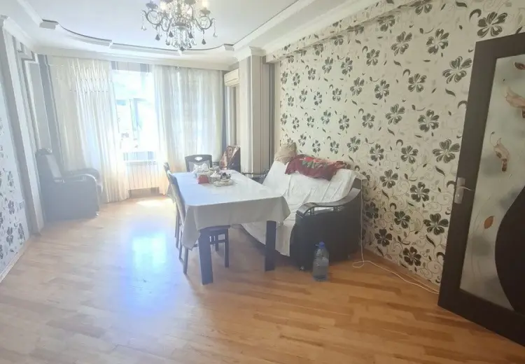 3 otaqlı mənzil Satılır, Yeni Yasamal qəs., Yasamal, Bakı