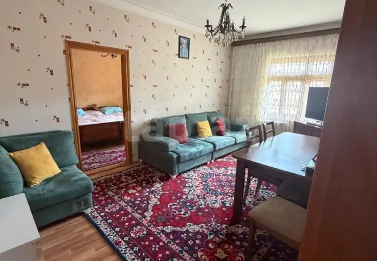 5 otaqlı mənzil , Bakı