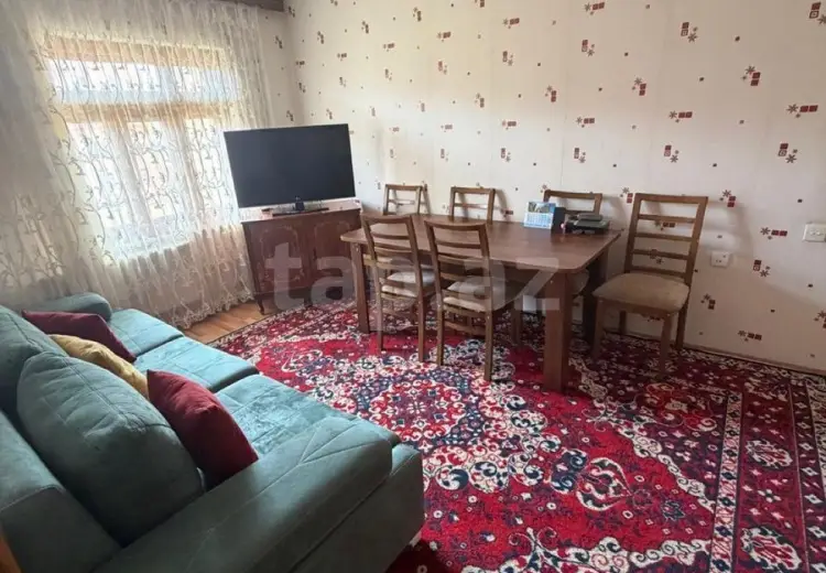 5 otaqlı mənzil , Bakı