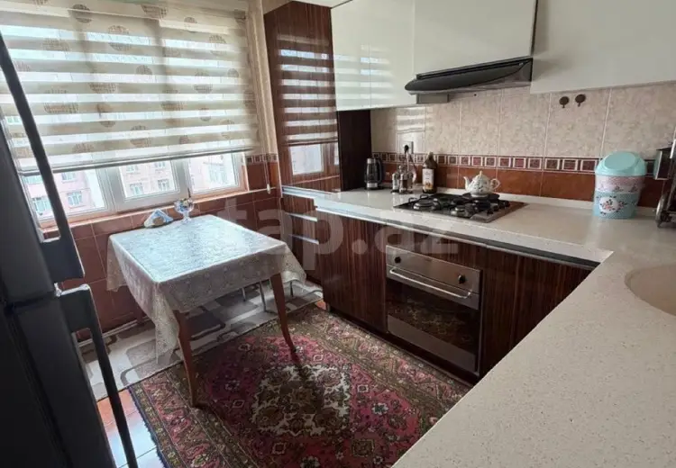 5 otaqlı mənzil , Bakı