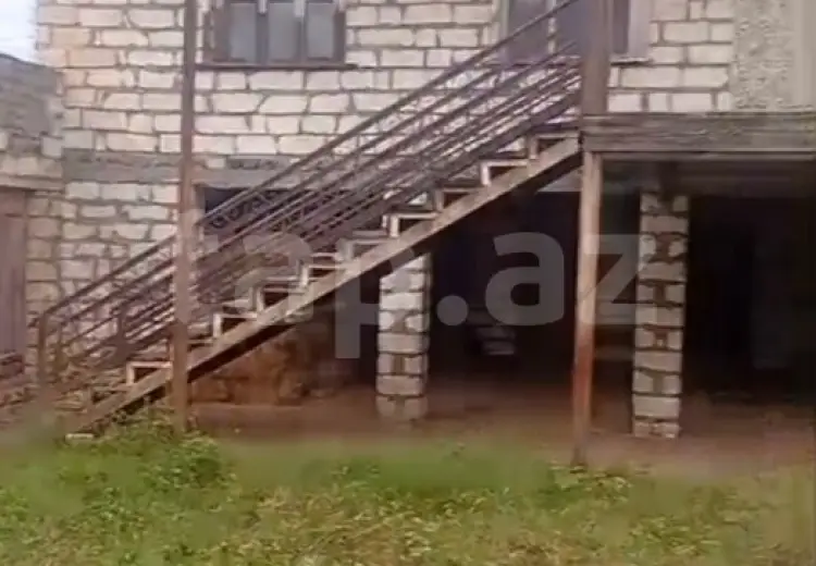 8 otaqlı mənzil , Ağstafa